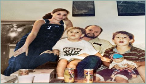 Thomas Markle Children: Does Thomas Markle have children?